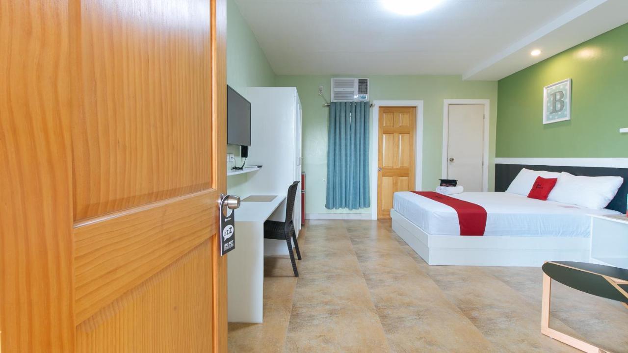 Reddoorz Plus Near Lapasan Plaza Cagayan De Oro Exterior photo